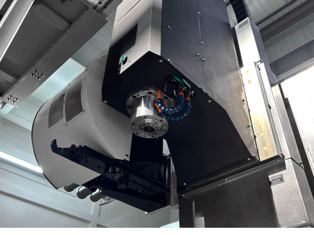 Multi-function turning center VTC1010 — product photo