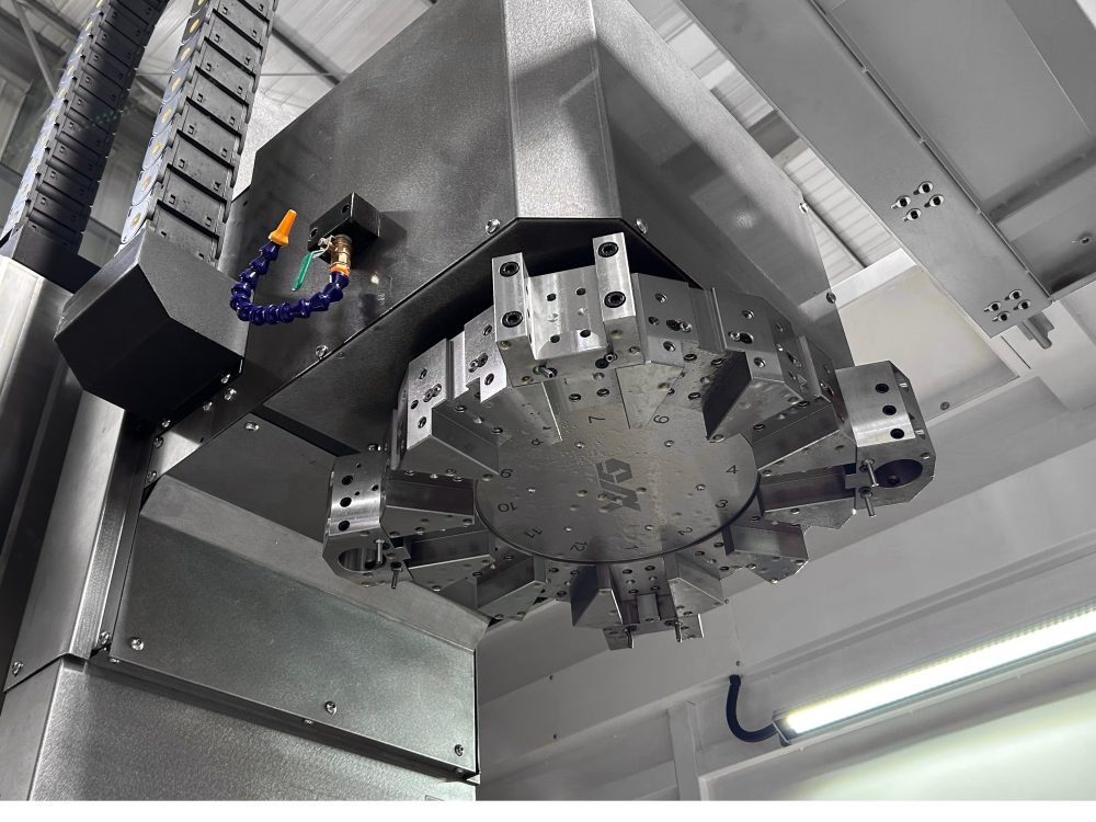 Multi-function turning center VTC1010 — product photo